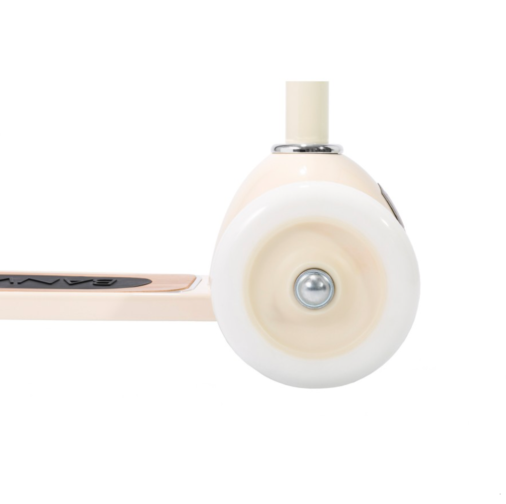 cream banwood scooter