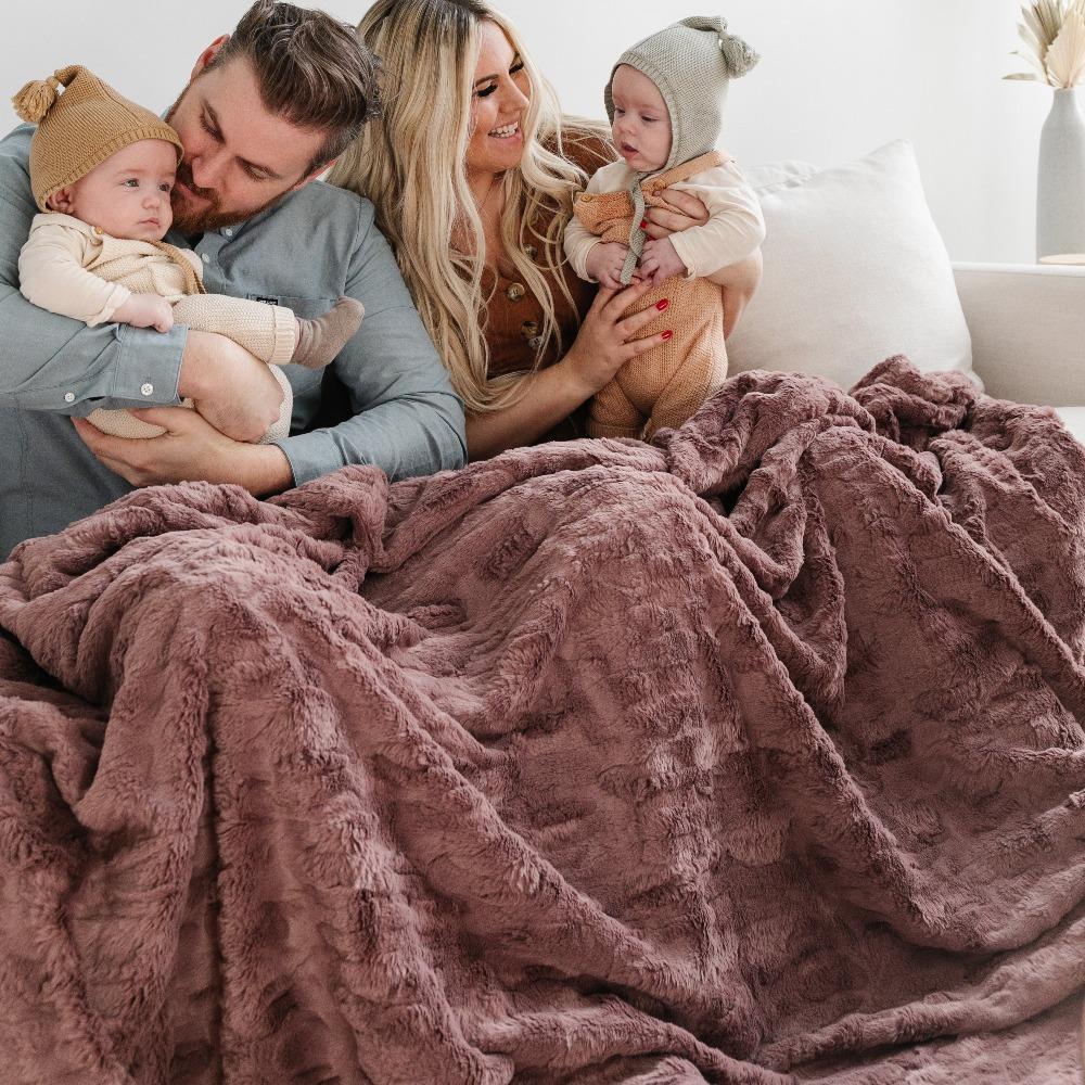 Dusty Mauve Patterned Throw Blanket - Extra Large Blankets Saranoni