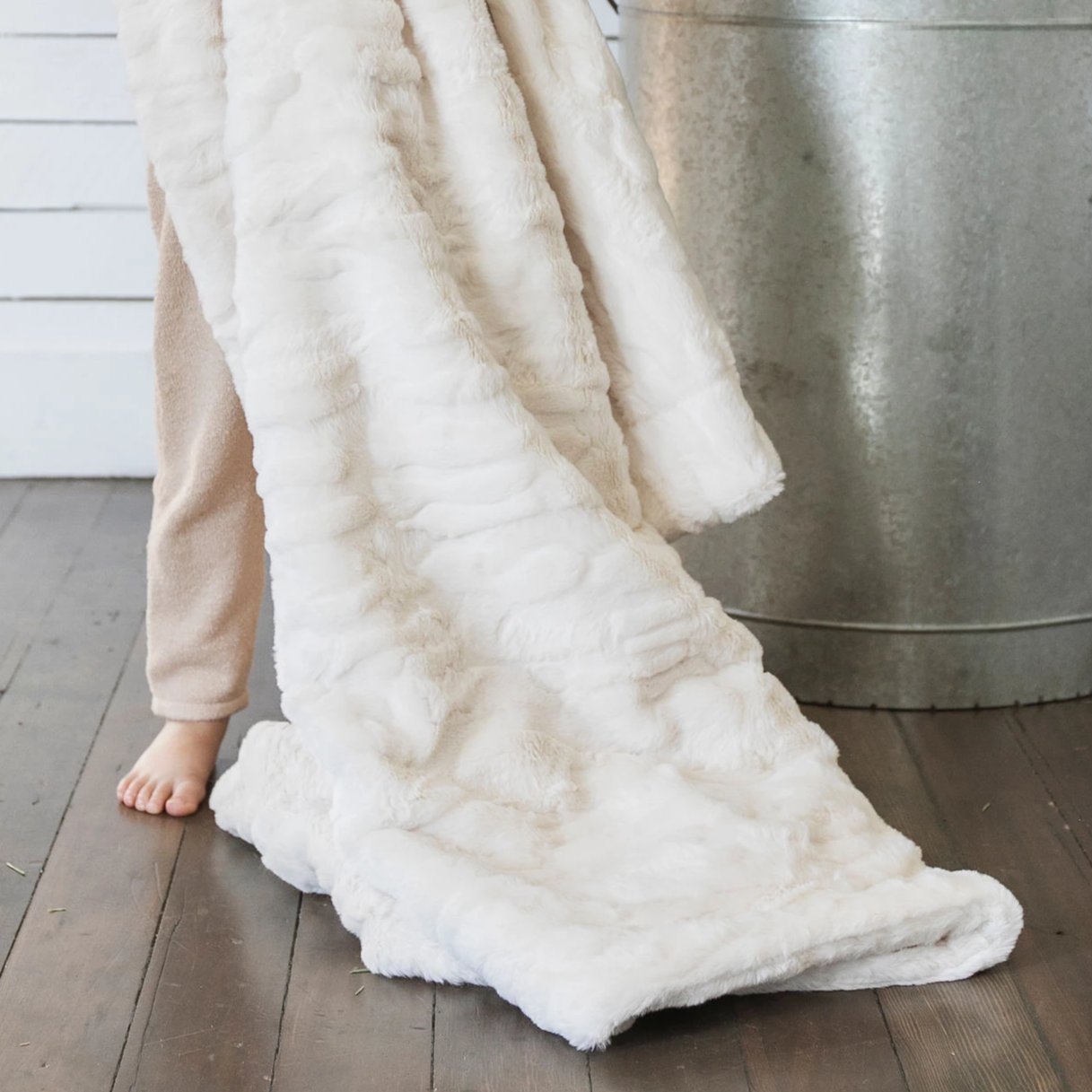 Ivory Patterned Throw Blanket - Extra Large Blankets Saranoni