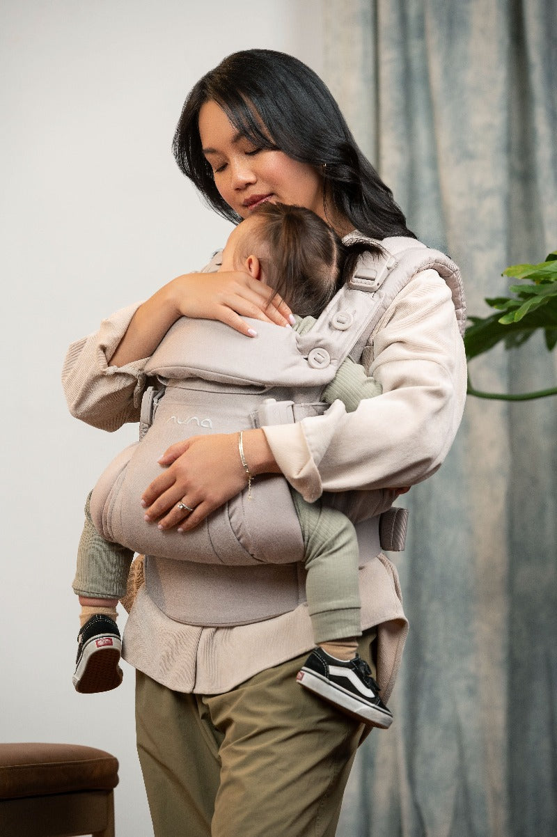 Structured Baby Carrier