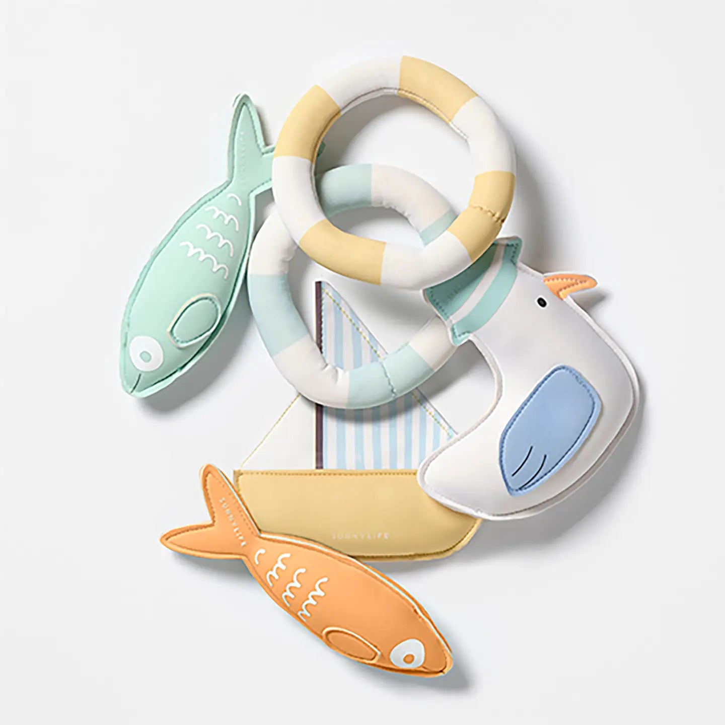 Sunny life dive buddies