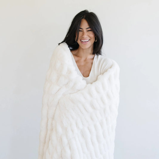 Snow Double Ruched Faux Fur Throw Blanket - Home Throw