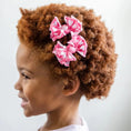 Load image into Gallery viewer, 2 Pack Fab Clips - Dreamboat (Pink + White Hearts)

