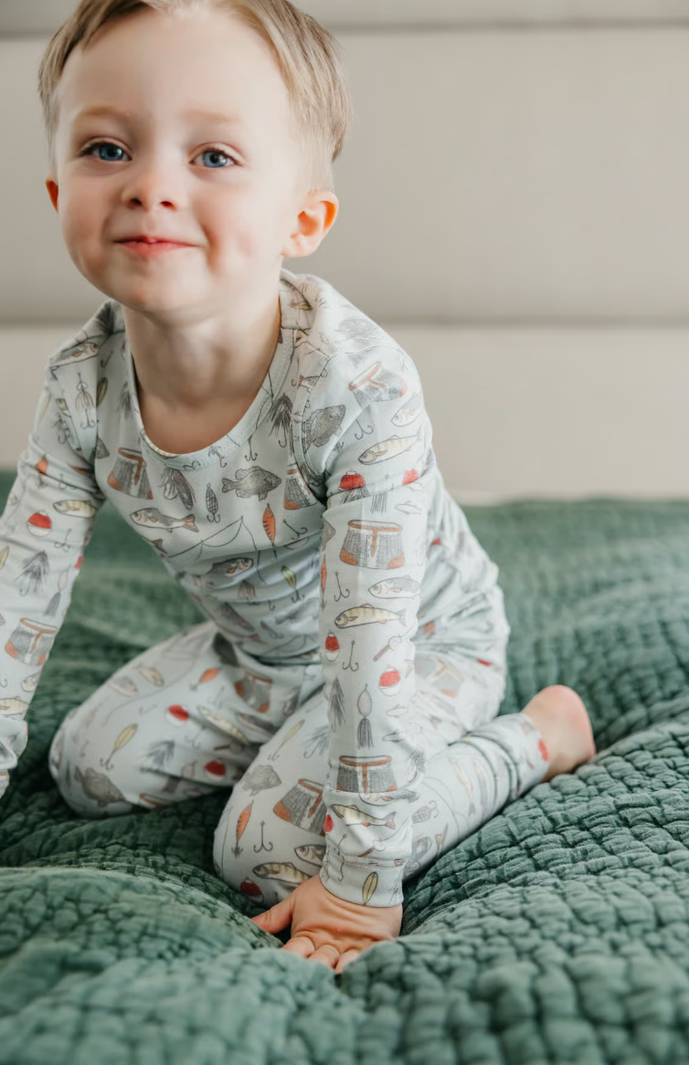toddler two piece long pajama set with trout pattern 