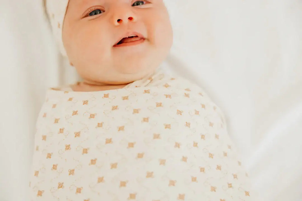 Knit Swaddle Blanket - Hunnie