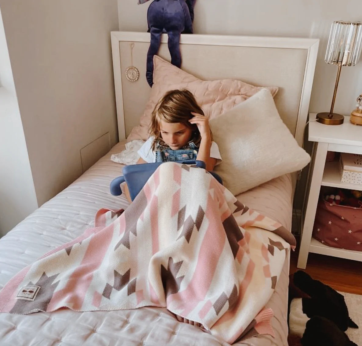 Riva Blanket - Adult Size - Thumbnail 5