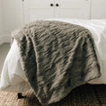 Load image into Gallery viewer, Cashmere Patterned Throw Blanket - Extra Large Blankets Saranoni 
