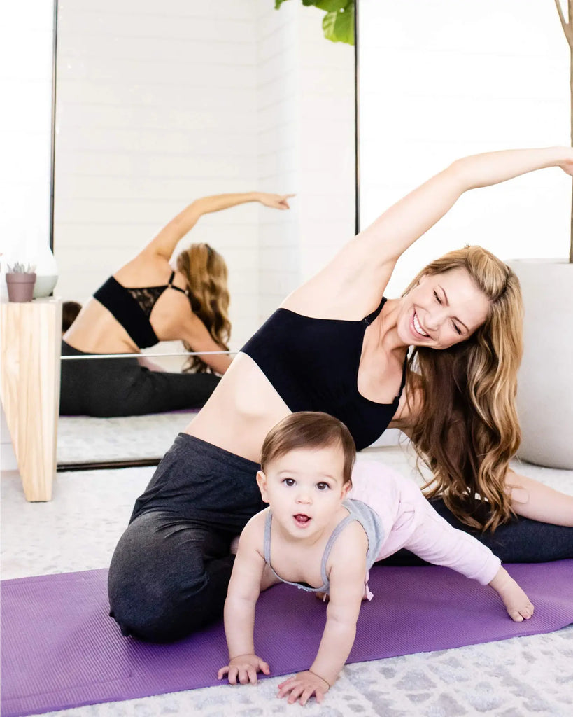 Simply Sublime® Lace Racerback Nursing Bra - Busty - Black