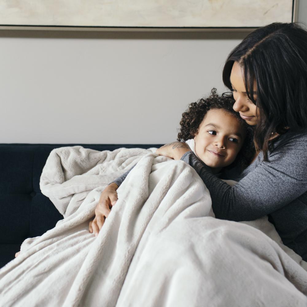 Fawn Grand Faux Fur Throw Blanket - Extra Large Blankets Saranoni 