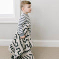 Load image into Gallery viewer, Mudcloth Double-Layer Bamboni Blanket - Receiving Blankets Saranoni 
